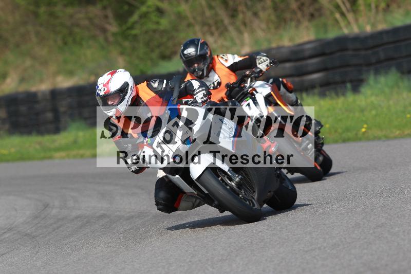 /Archiv-2022/06 15.04.2022 Speer Racing ADR/Instruktorengruppe/7